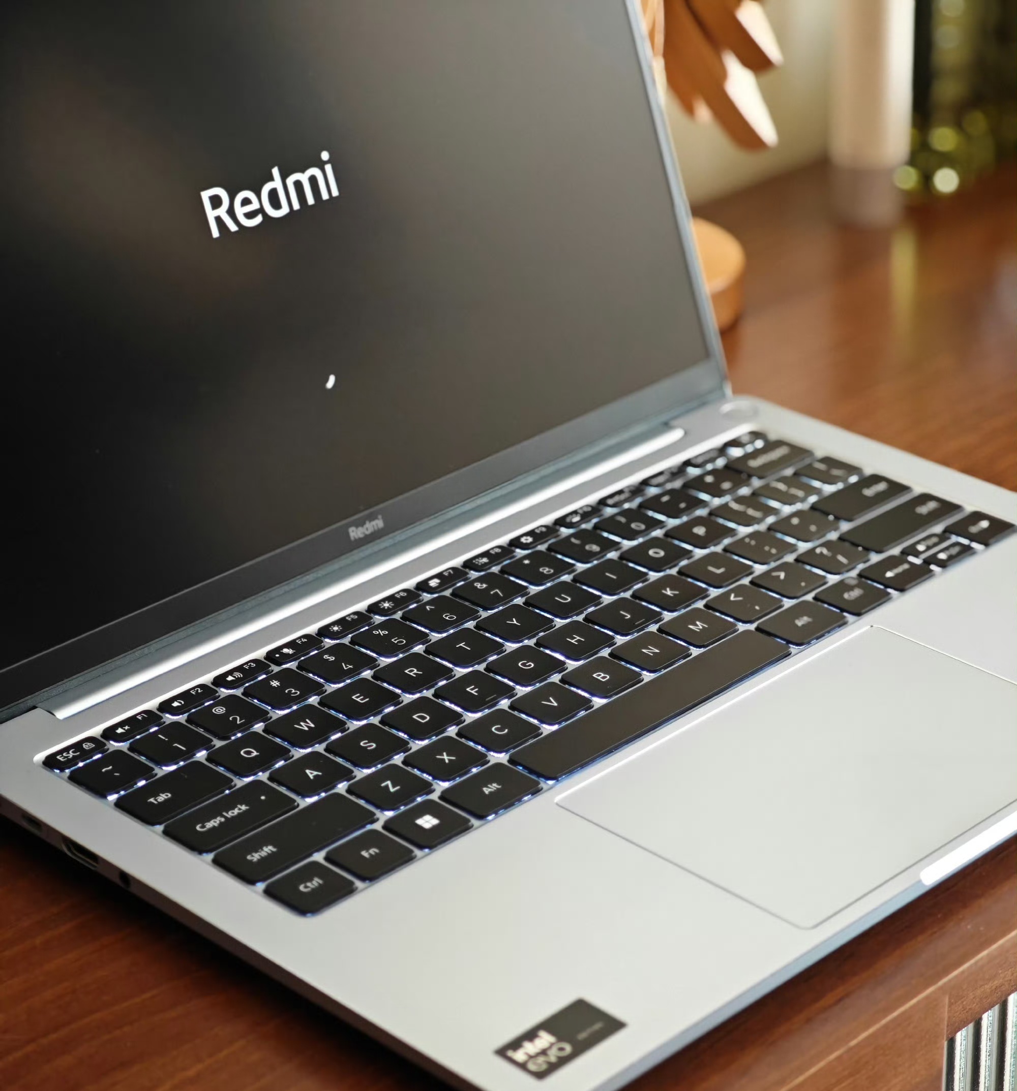 redmibook pro 14 2024深度评测:出差办公首选