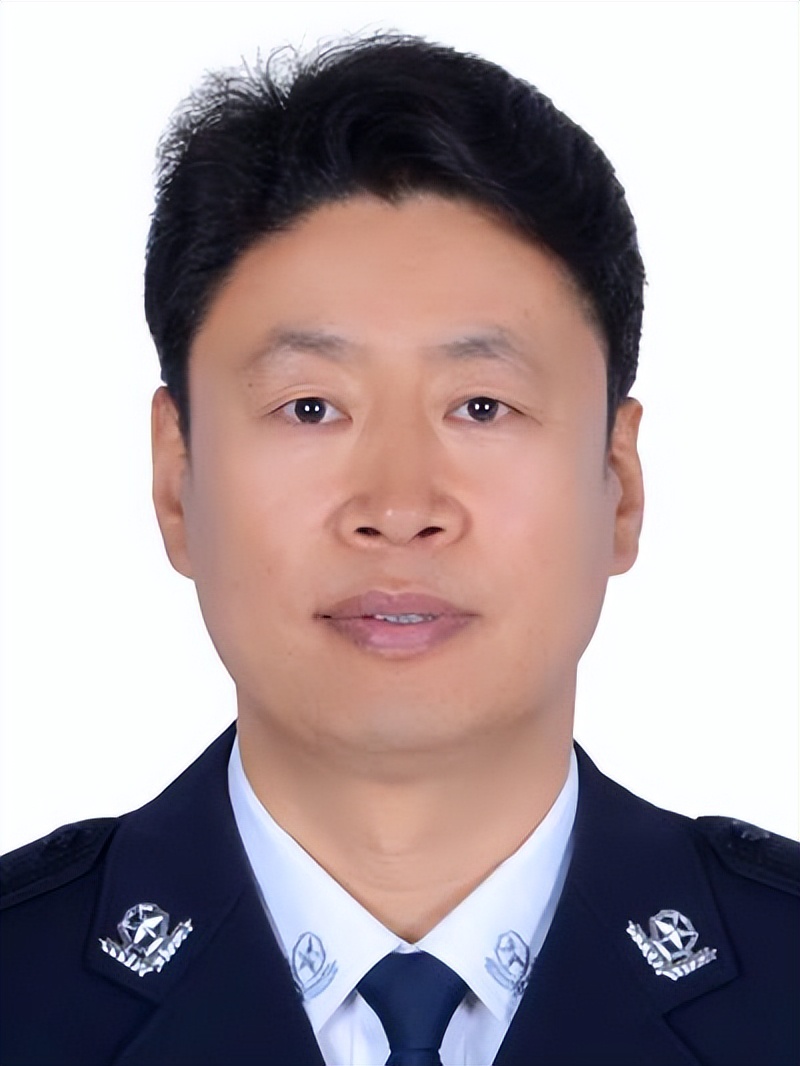 海南省儋州市公安局现任领导及工作分工