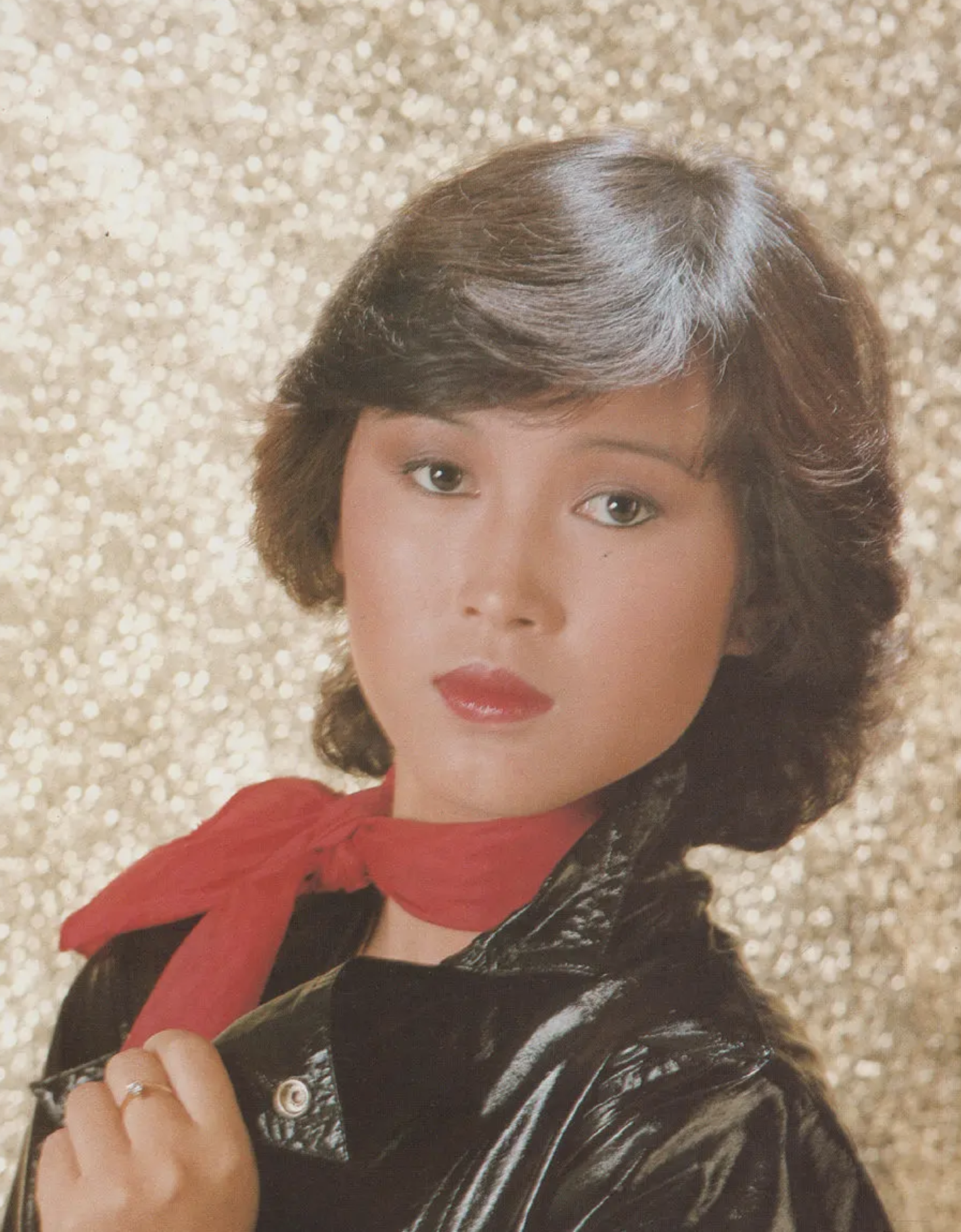 回顾陈秀雯:被丈夫骗1000多万,坚持28年才离婚,61岁孤身一人