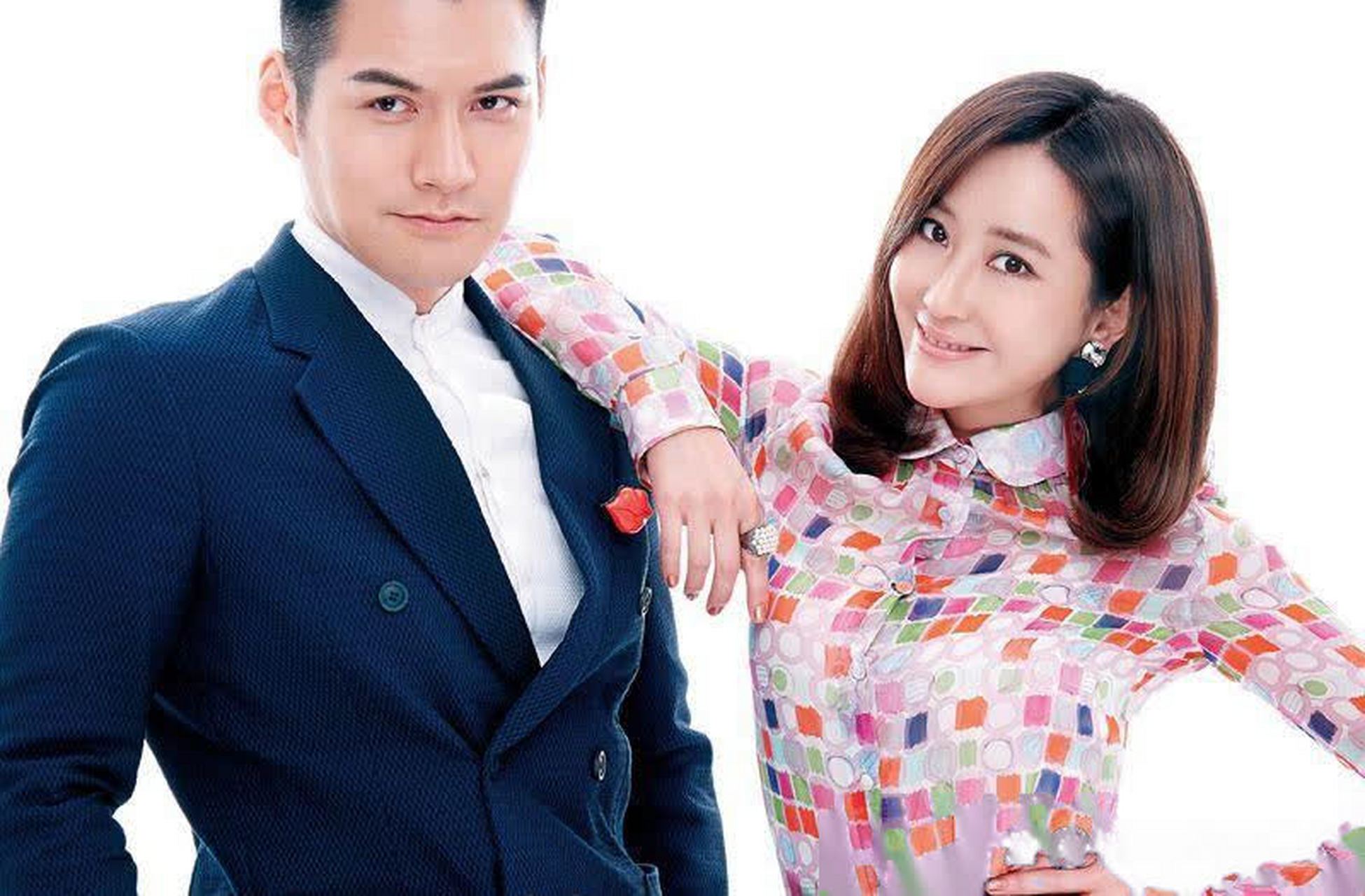 严屹宽老婆杜若溪晒名牌包