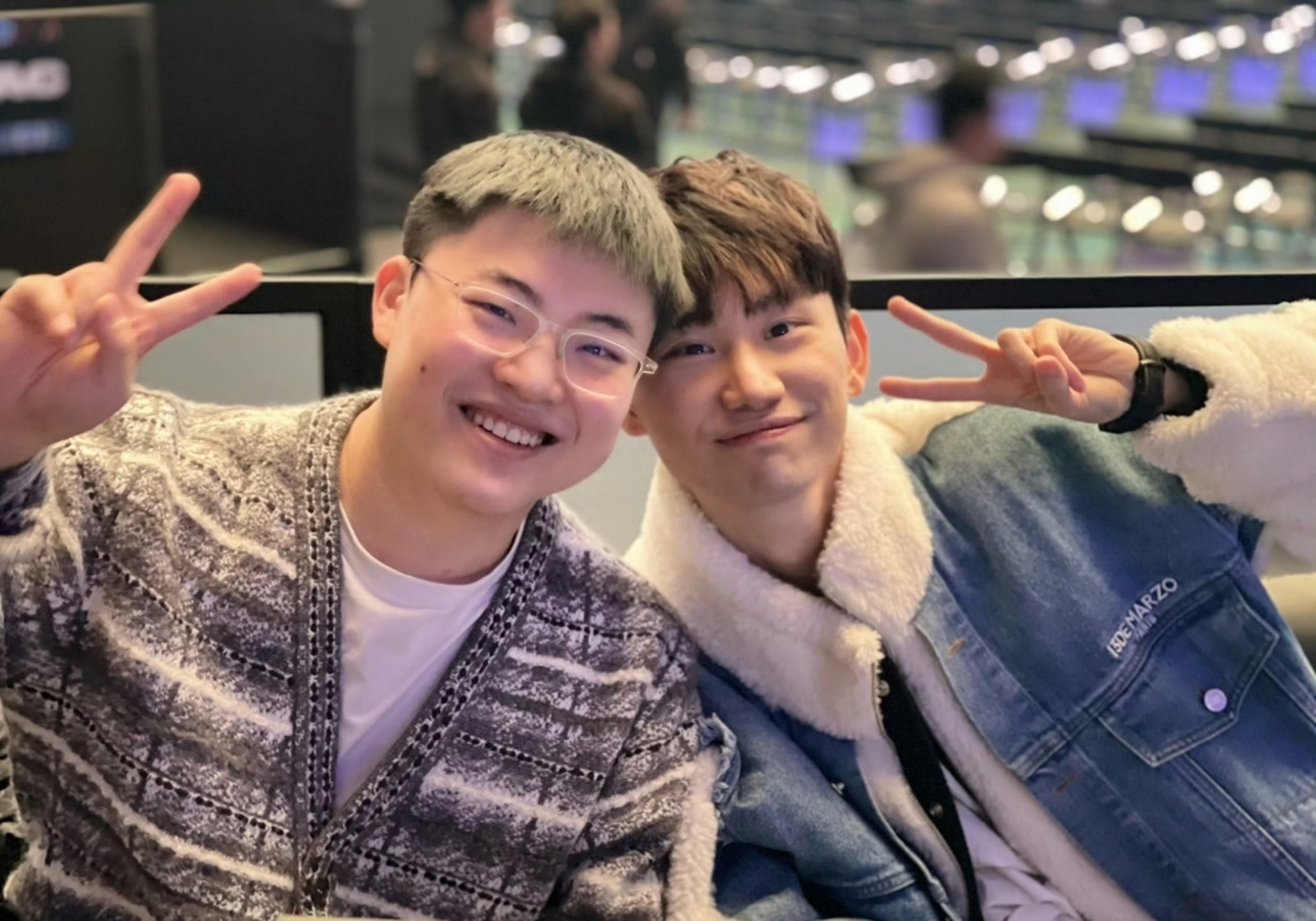 icon在直播中谈及doinb抢自己工作的事,狂吹doinb,坦言自己以前也不