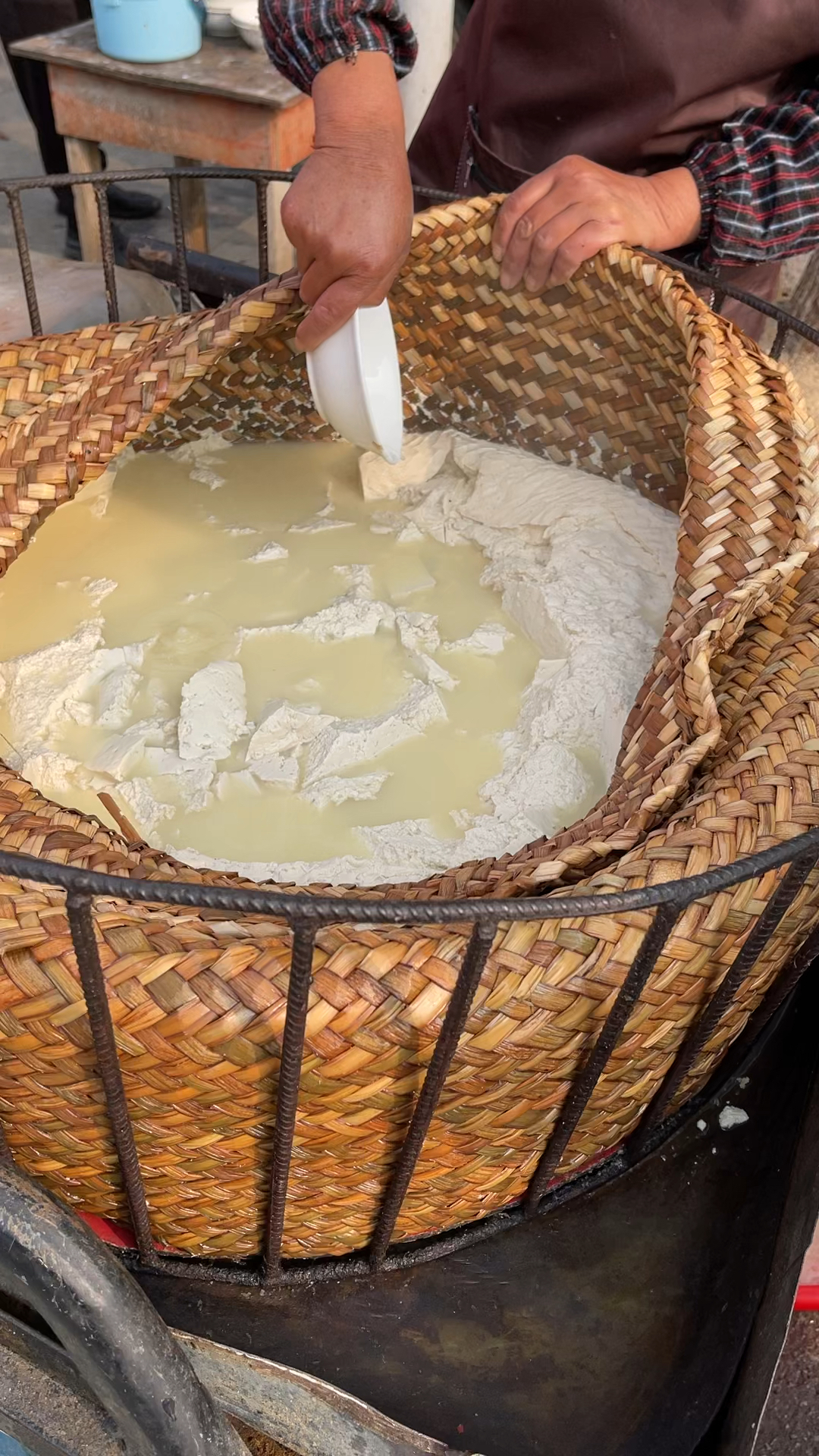 驻马店西平蒲包豆腐,早上打包带走