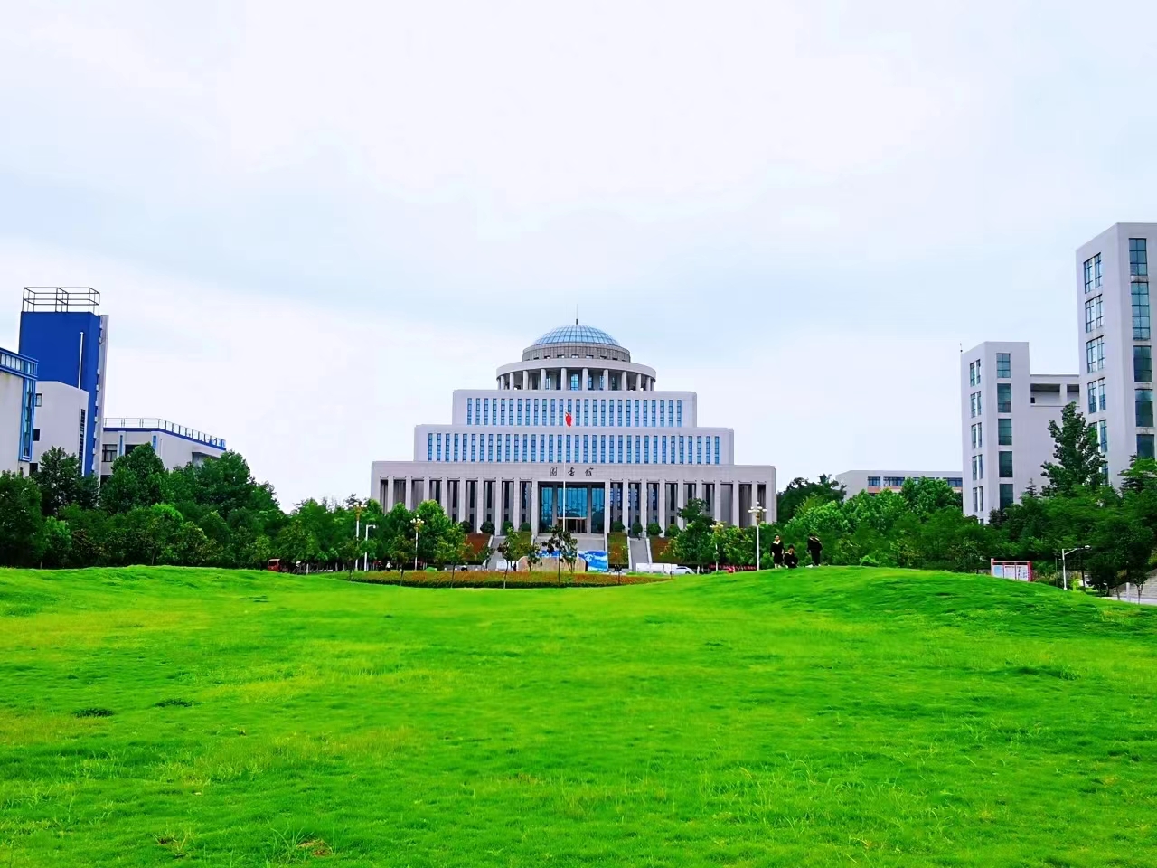 信阳农林学院:一所农林特色鲜明的公办全日制应用型普通本科学校