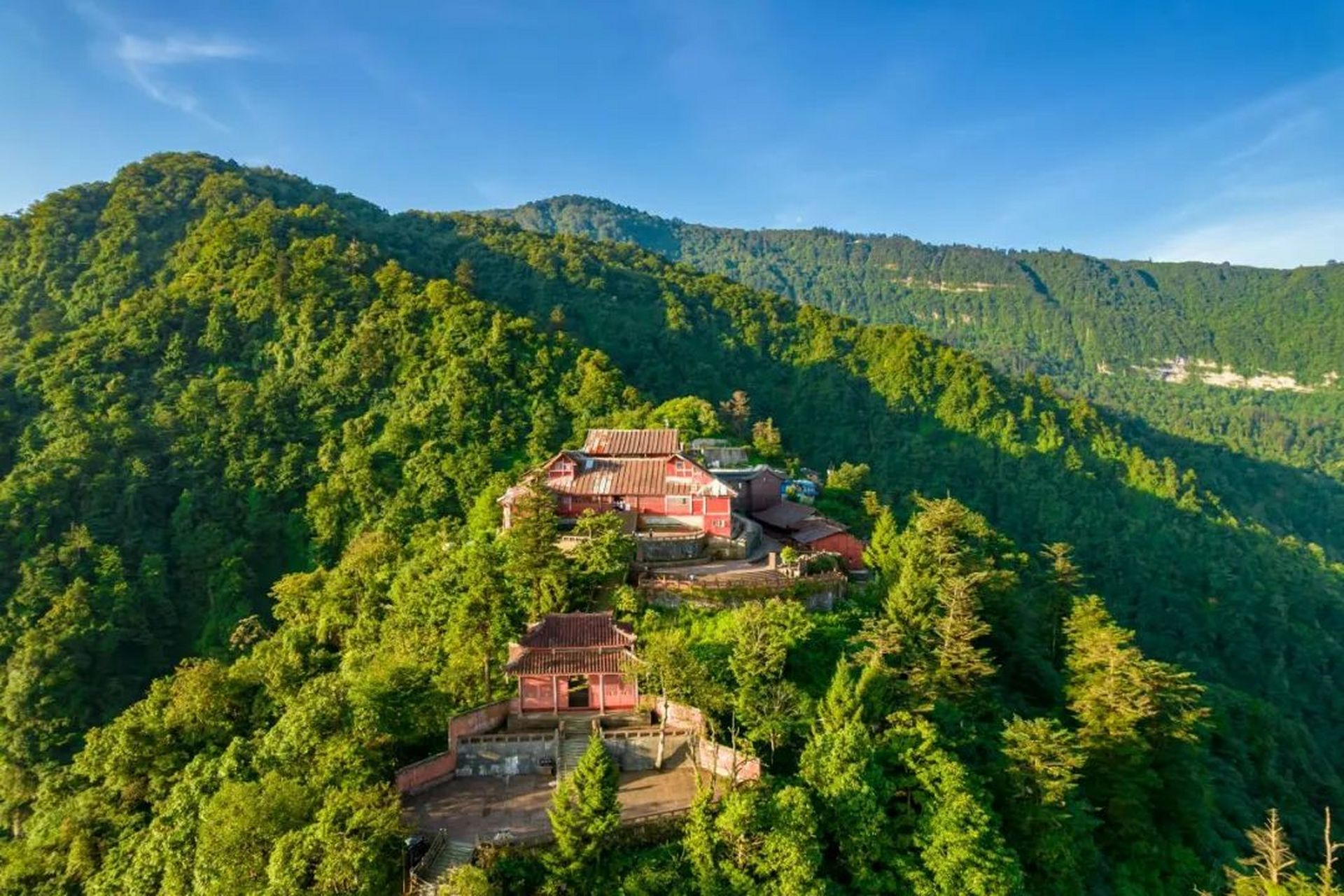 峨眉山景点图景区图片