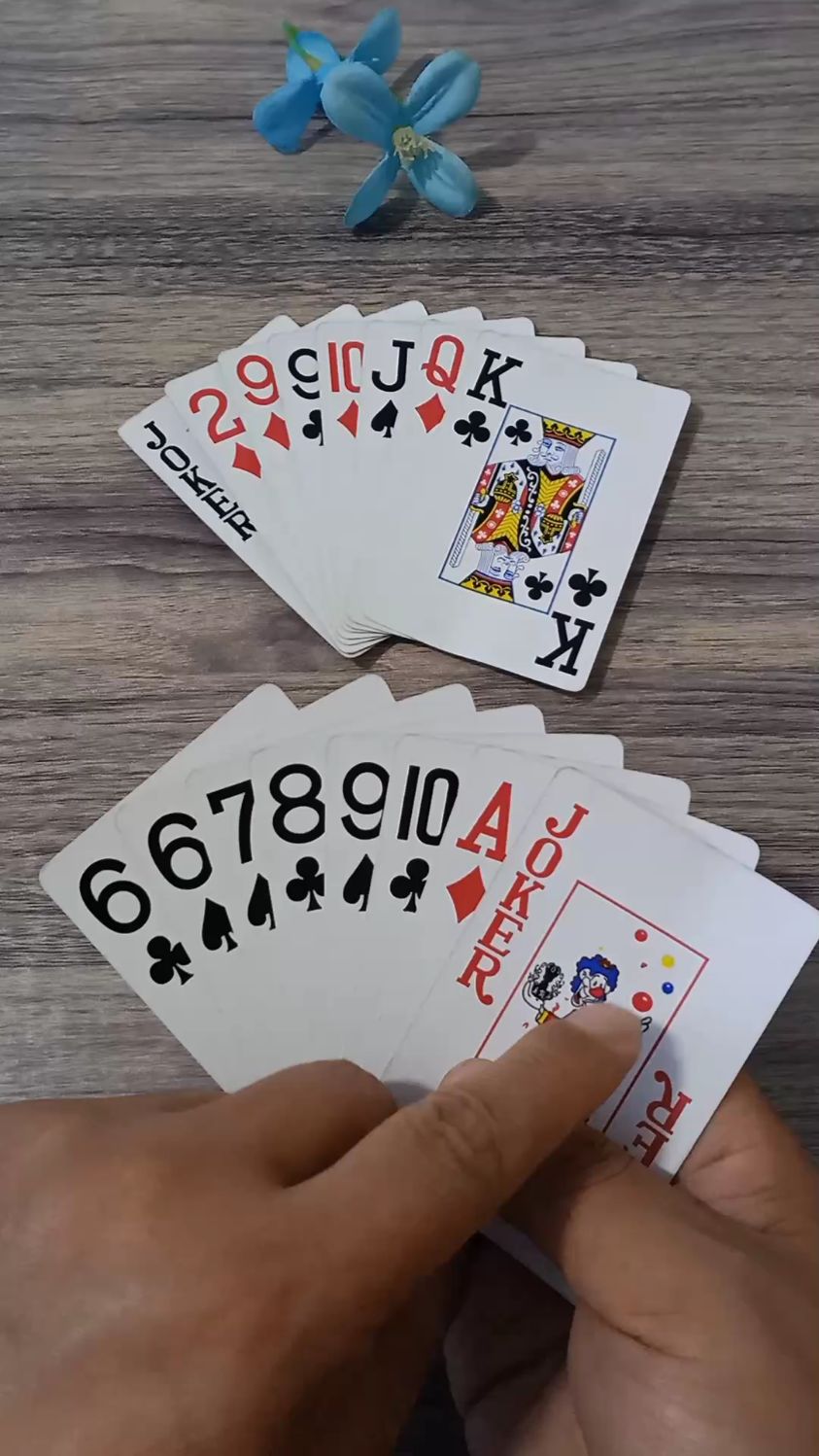 我这牌先出小顺子!