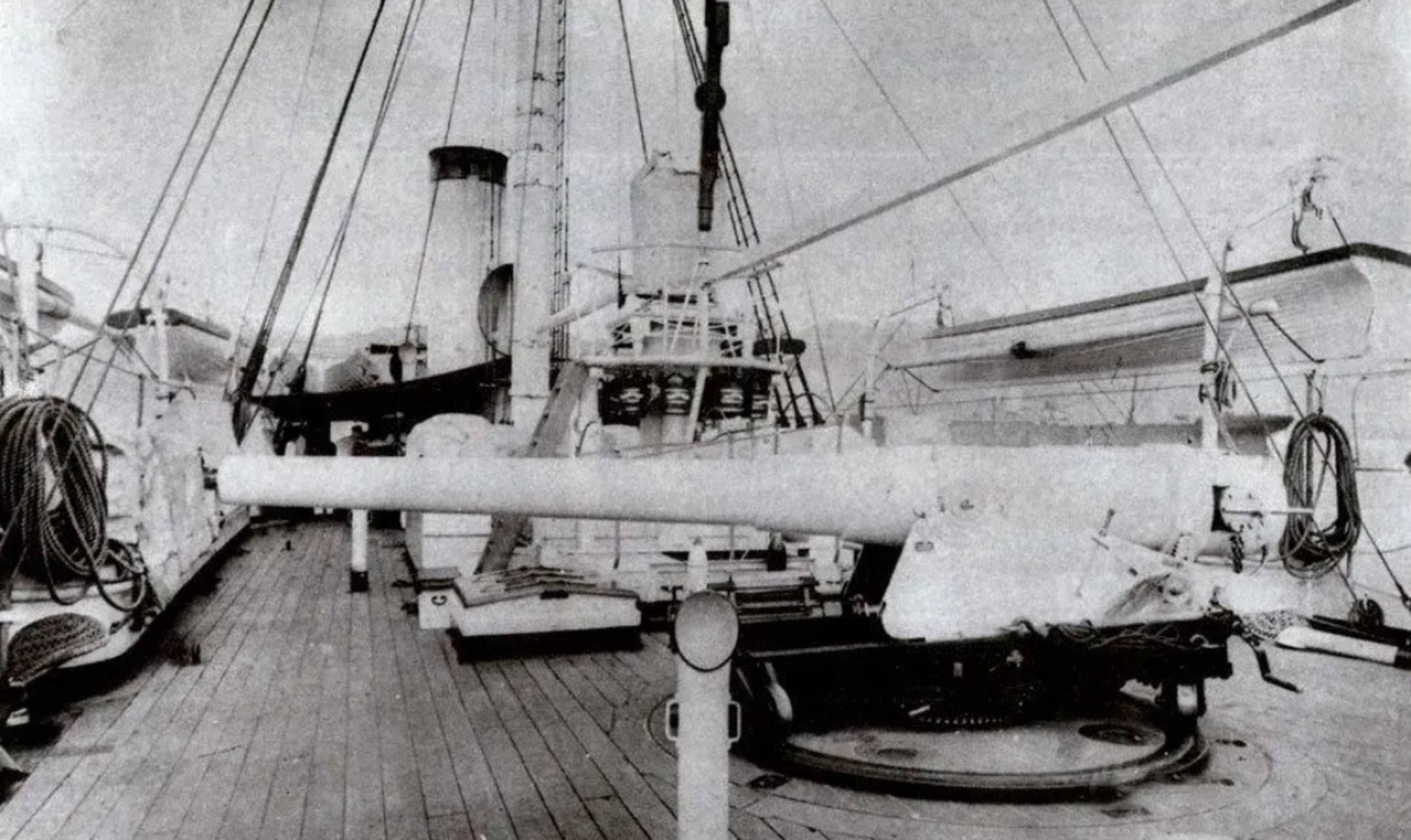 北洋水师远字级主力舰最大的残次品——济远号巡洋舰.