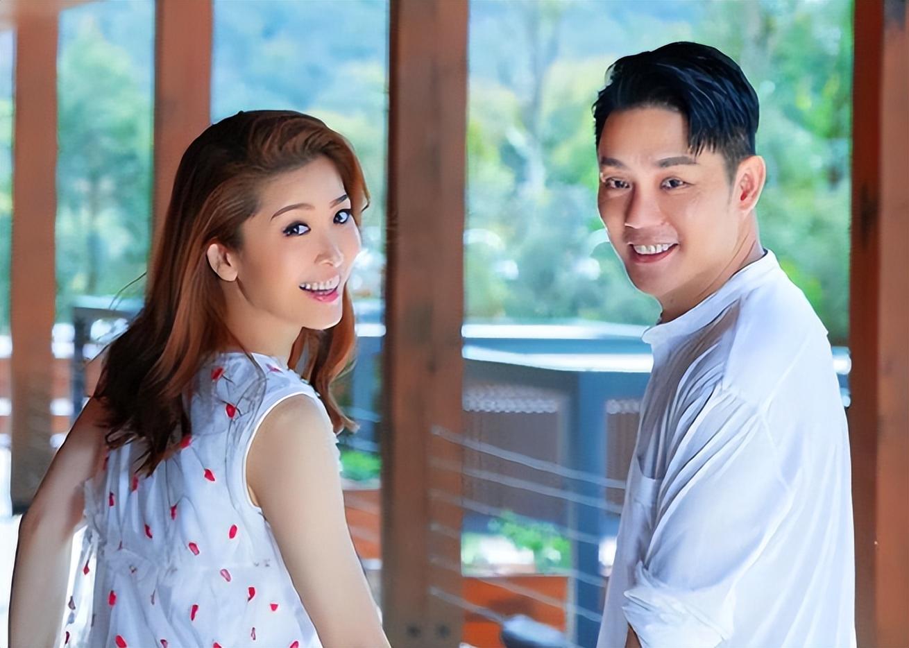 邓振华(任柯诺饰)代号"大尾巴狼",外号伞兵,鸵鸟,性格开朗自信,在整部