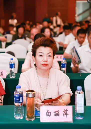 第七届全国非药物疗法学术大会在北京隆重召开，百德福生物科技有限公司董事长受邀发表主旨演讲