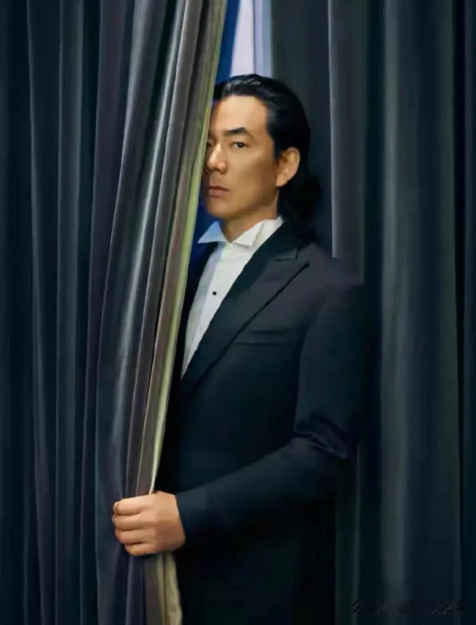 任贤齐与老婆,儿子,女儿的合影