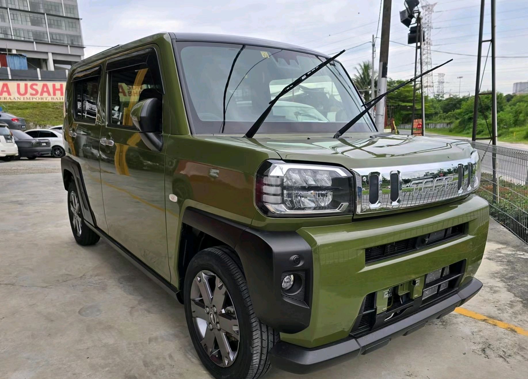 方盒子微型车来啦,海外实拍大发taft