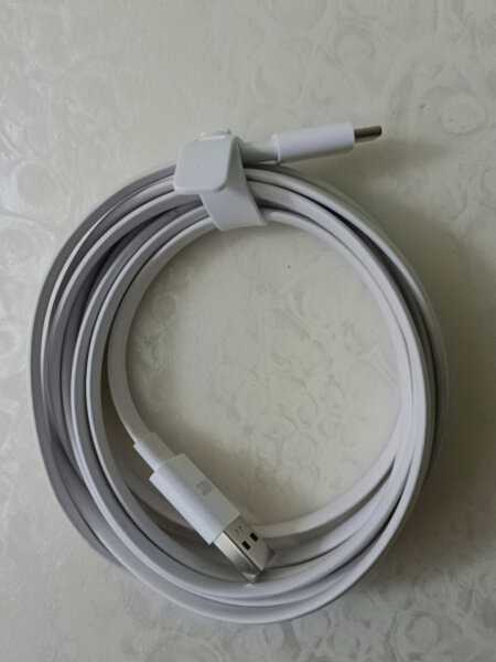 oppo dl201数据线能快速充电,线长灵活满足多种场景使用