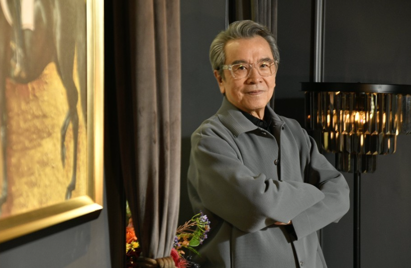 姜大卫庆祝77岁生日,月月都有喜事发生,狄波拉关菊英同场好热闹