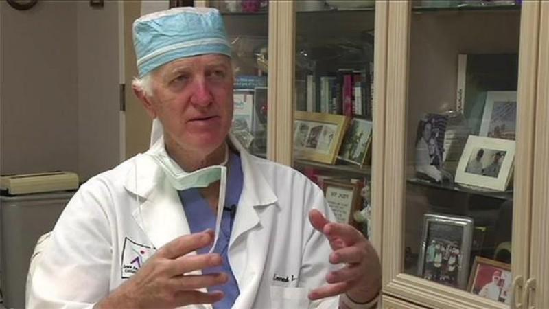 1984年美国母亲为初生女儿移植狒狒心脏,最后怎样了