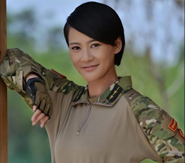 《特种兵之火凤凰》女星十年变迁:从荧幕女神到现实生活角色转变