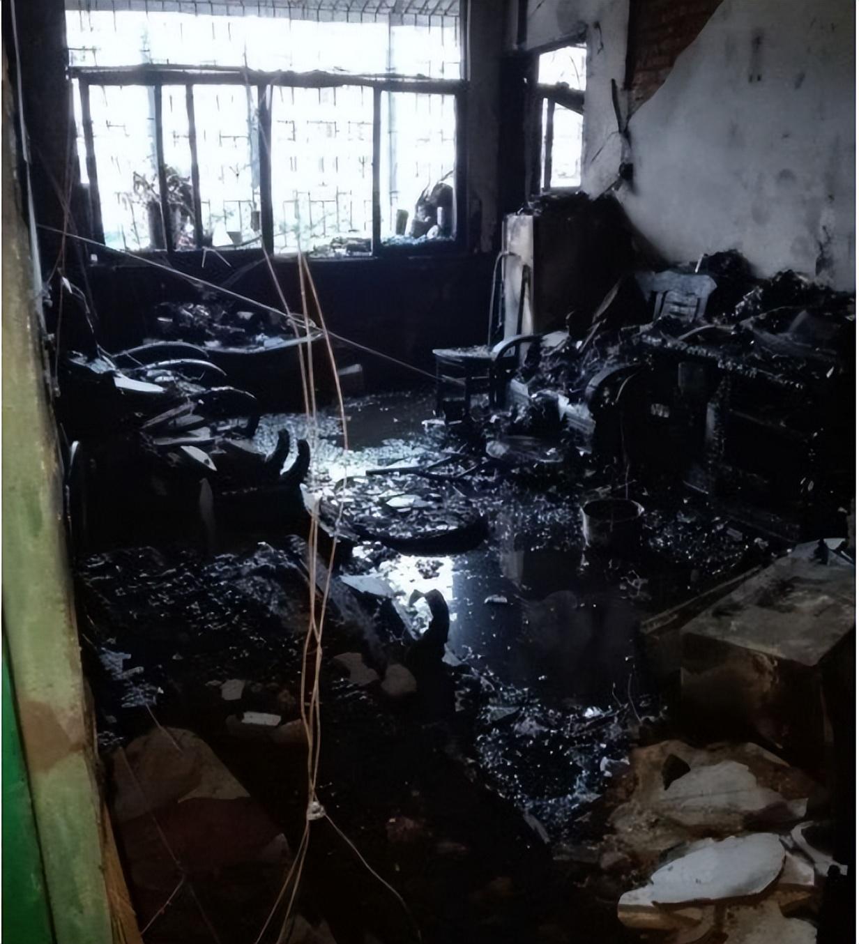 2019年中山一家6口葬身火海:儿子刚回国,2个女儿周末回家遇火灾