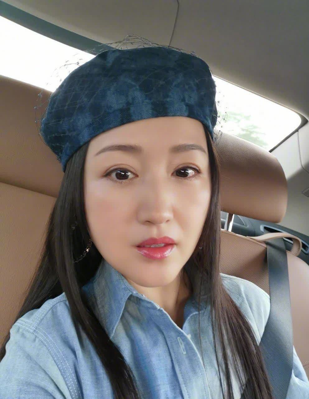 刚刚不老女神杨钰莹