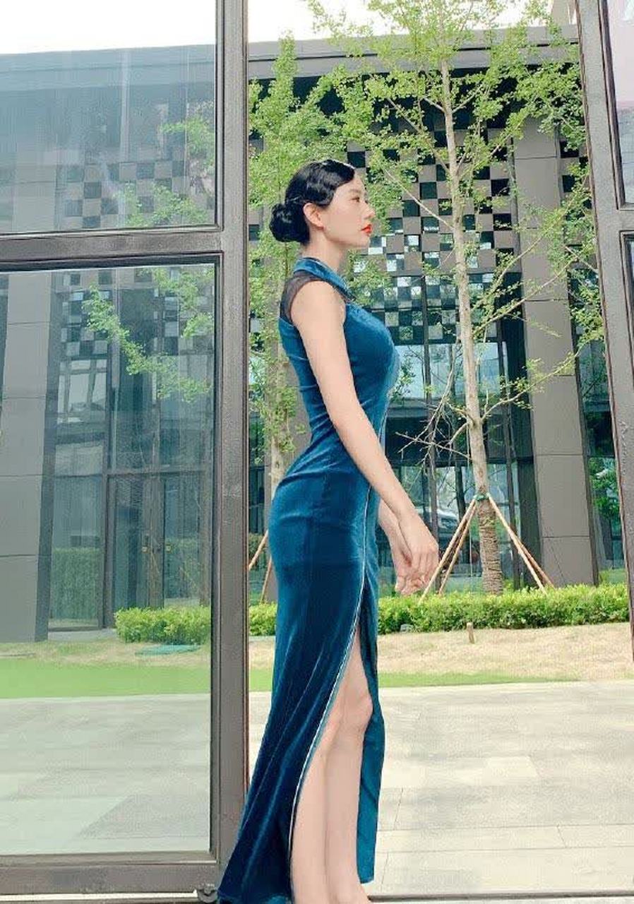 克拉拉原名叫李成敏,有着"亚洲第一美"的称号,虽说是韩国人