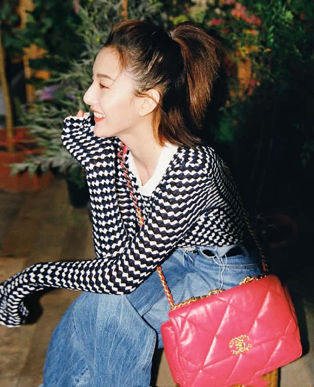 祖儿风格多变的美少女