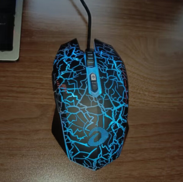 达尔优牧马人em915二代鼠标值得入手吗?游戏玩家专属周边品质保证