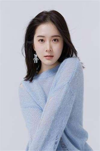 勾雪莹的绝美写真上线,美少女的魅力无人能挡!赢得无数观众喜爱