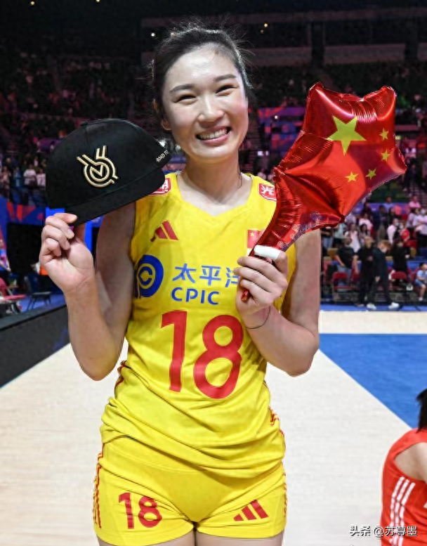 29岁女排王梦洁:场下是女神,1米73,父母都是高个头篮球运动员