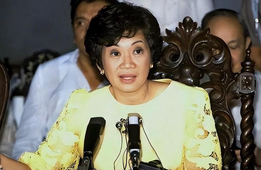 回顾华裔女总统科拉松:坚称自己是中国人,上台后要把美军赶出国