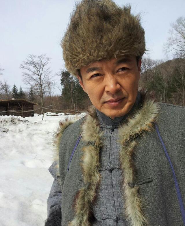 回顾"军旅一哥"王强:夫妻闹离婚,儿子在结婚证上留言让他泪奔