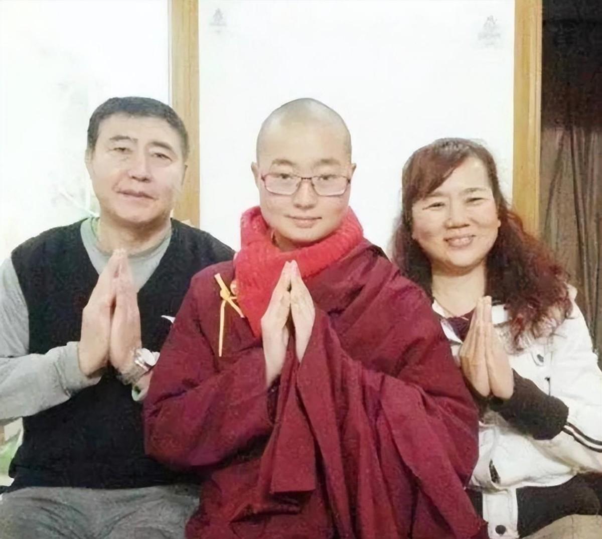 寺中修行,最美尼姑