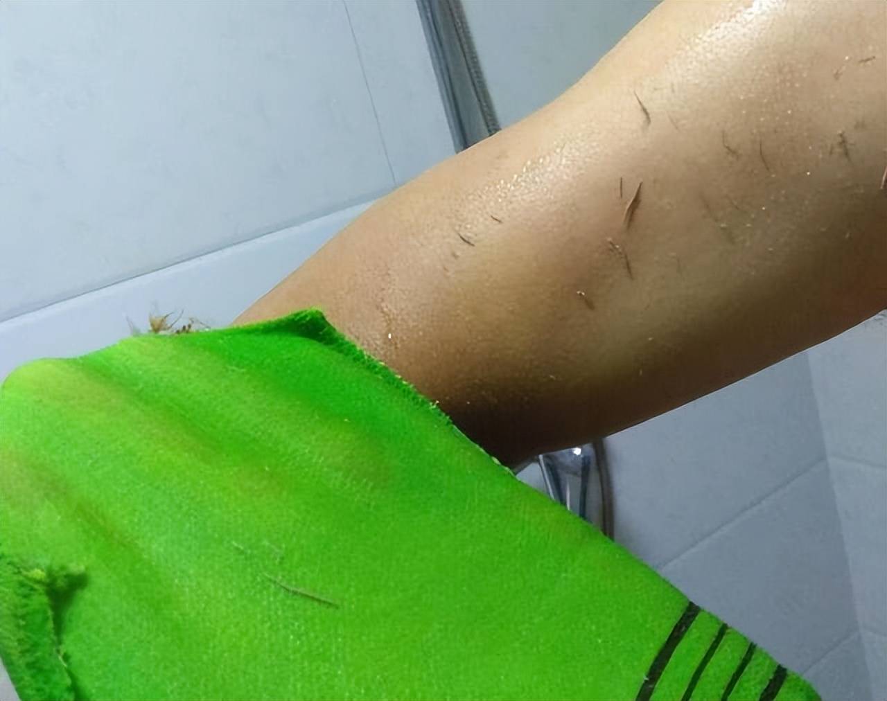 洗澡搓下来的泥是什么?显微镜下让人惊讶,快来看看吧