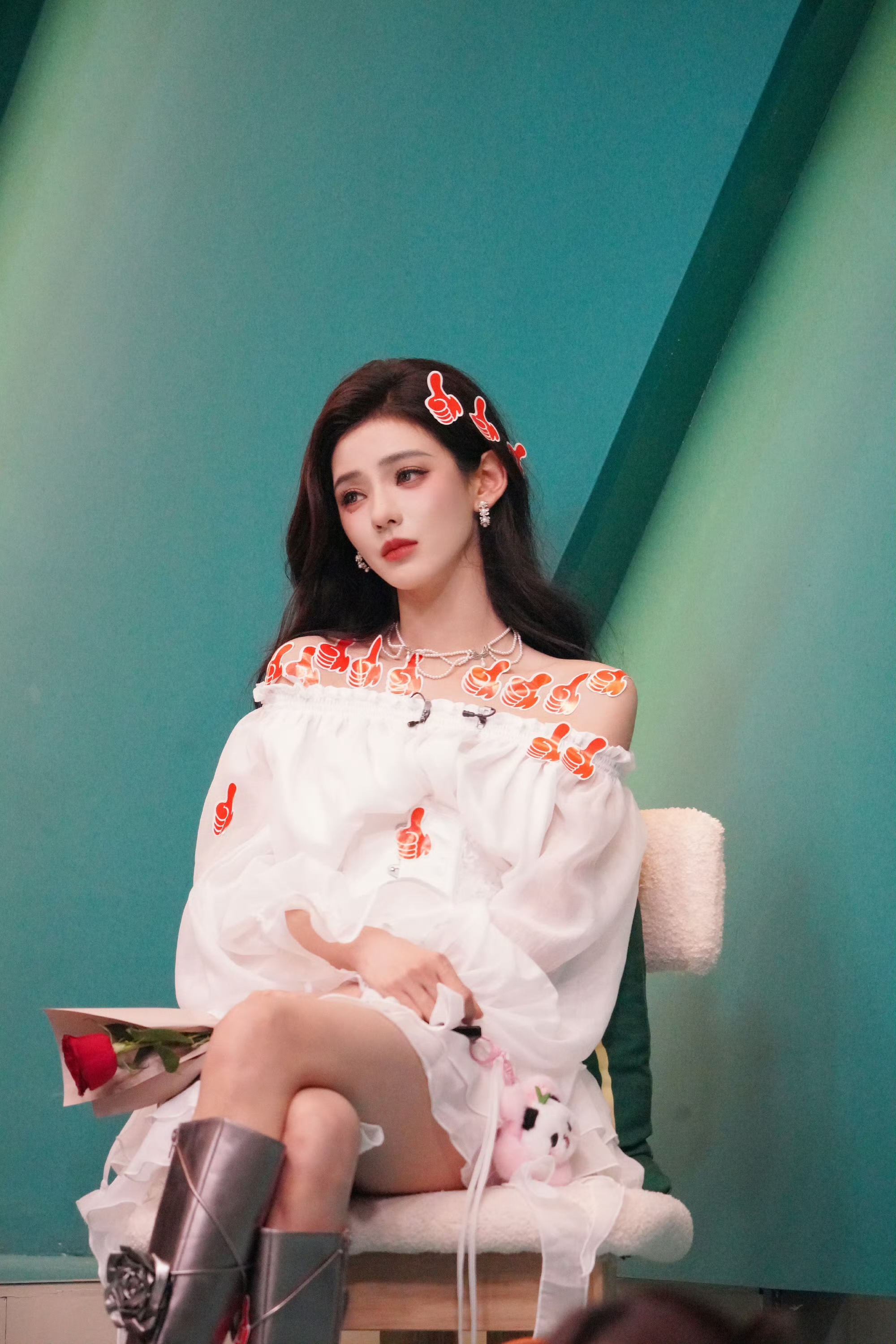 张予曦好像我那内娱糊涂前妻.[苦思冥想]