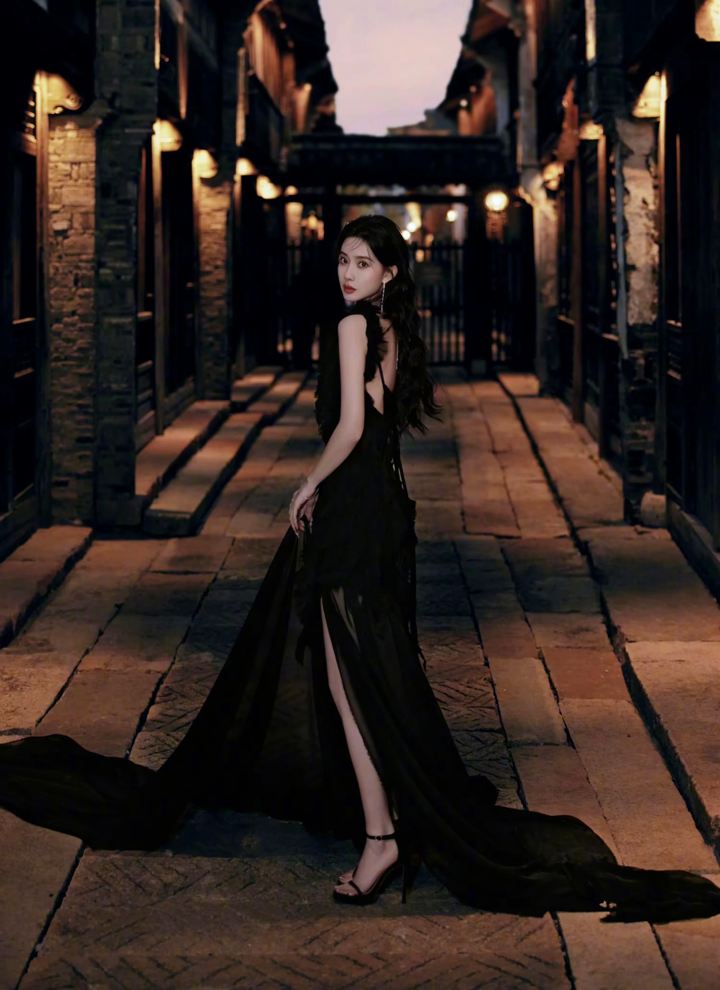 明星周边# #孟子义