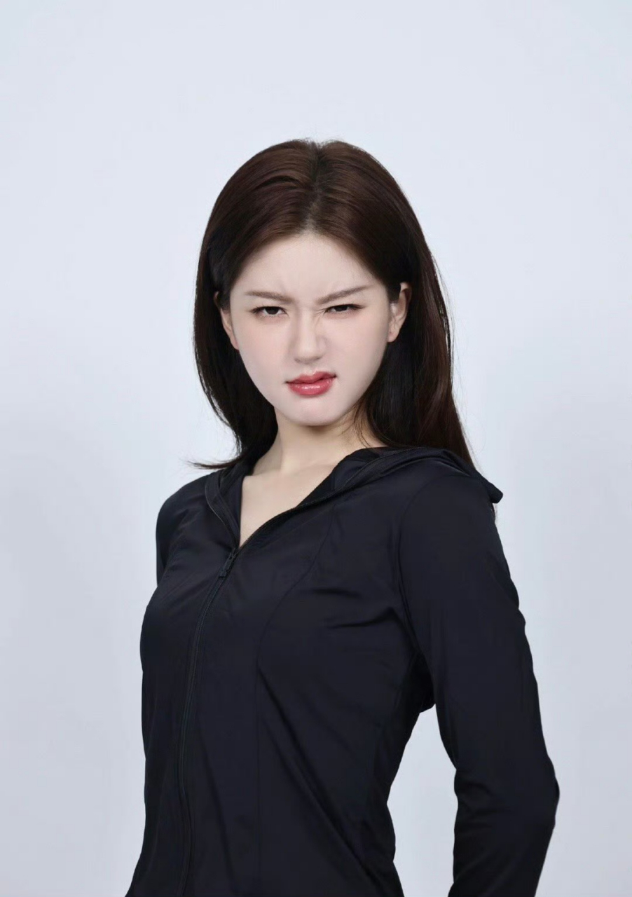 赵露思能做这么多鬼脸,是不是变相证明没有整容?[鼓掌]