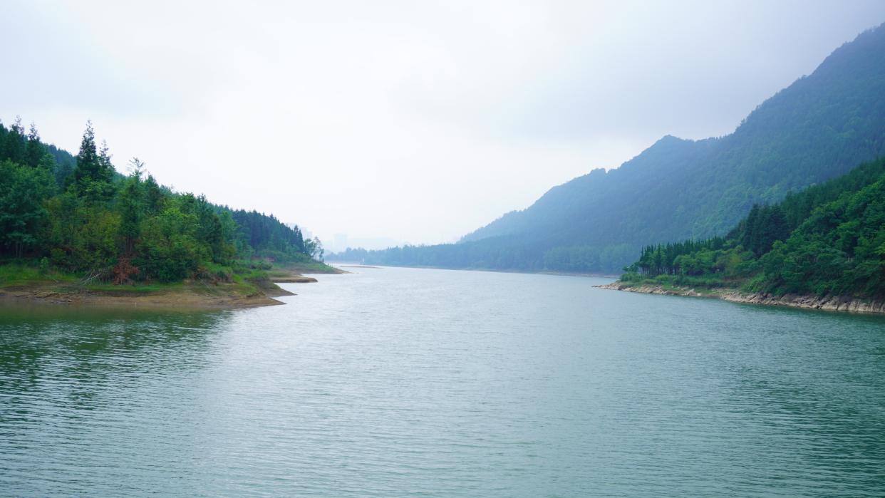 六盘水瑶池风景