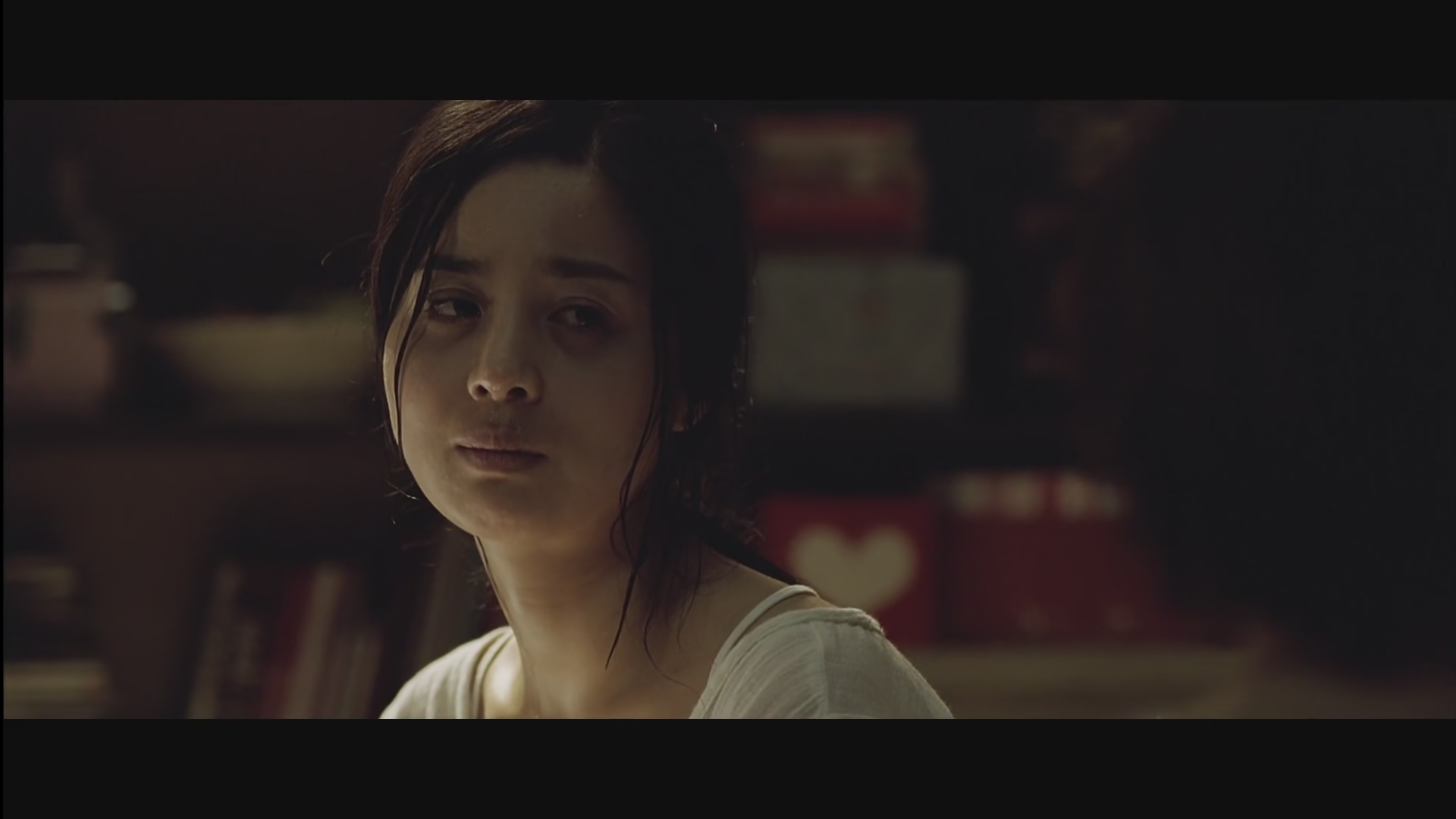 电影《追击者》:应召女郎,血腥追凶.沉闷崩溃却又酣畅淋漓!