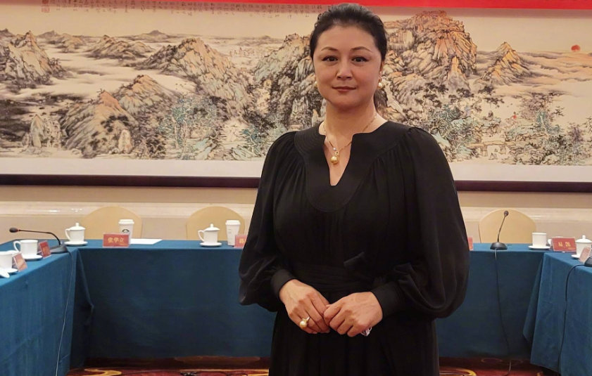 回顾无儿无女的于月仙:去世两年多后,丈夫张学松的选择让人感动