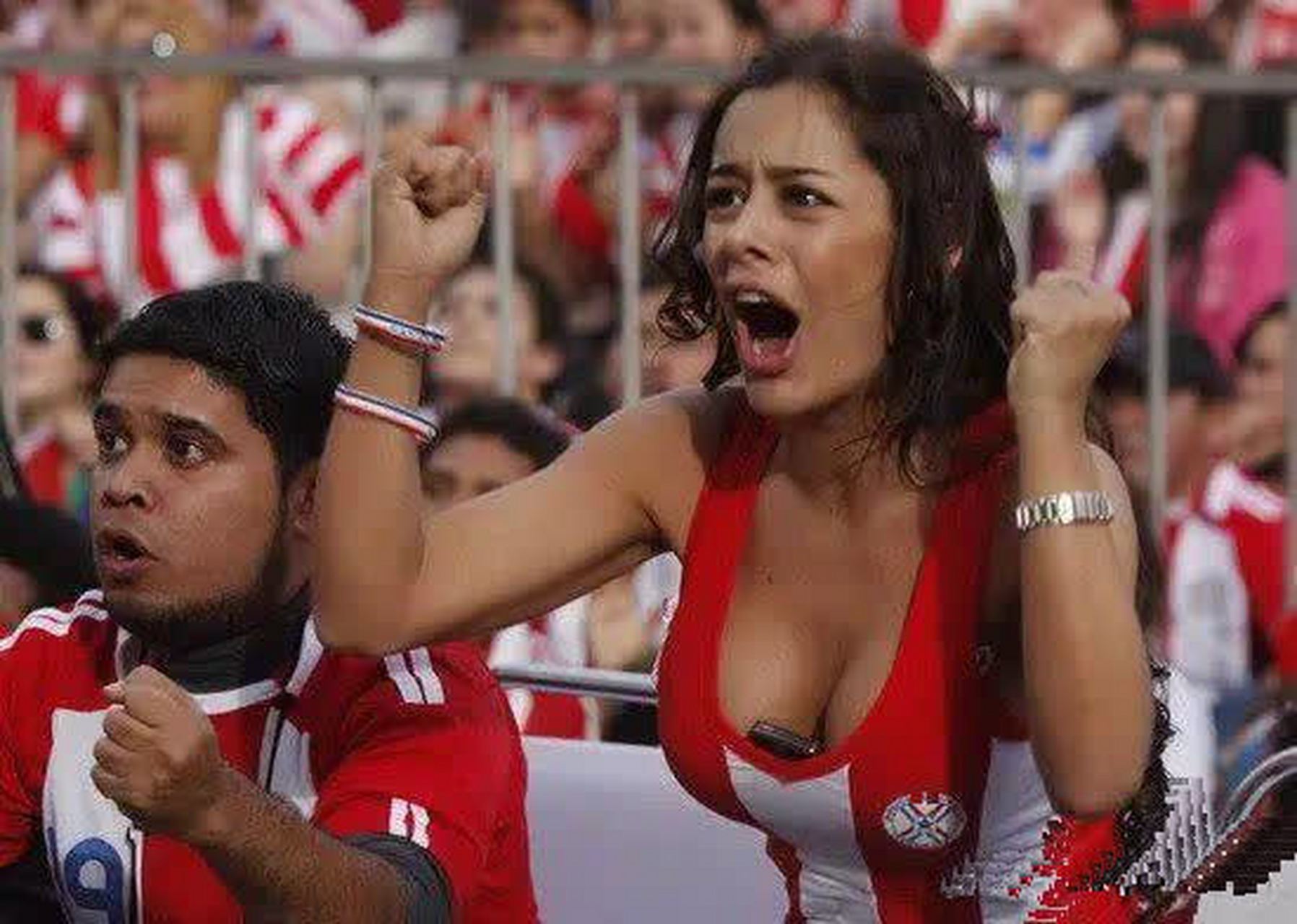 巴拉圭美女球迷里克尔梅