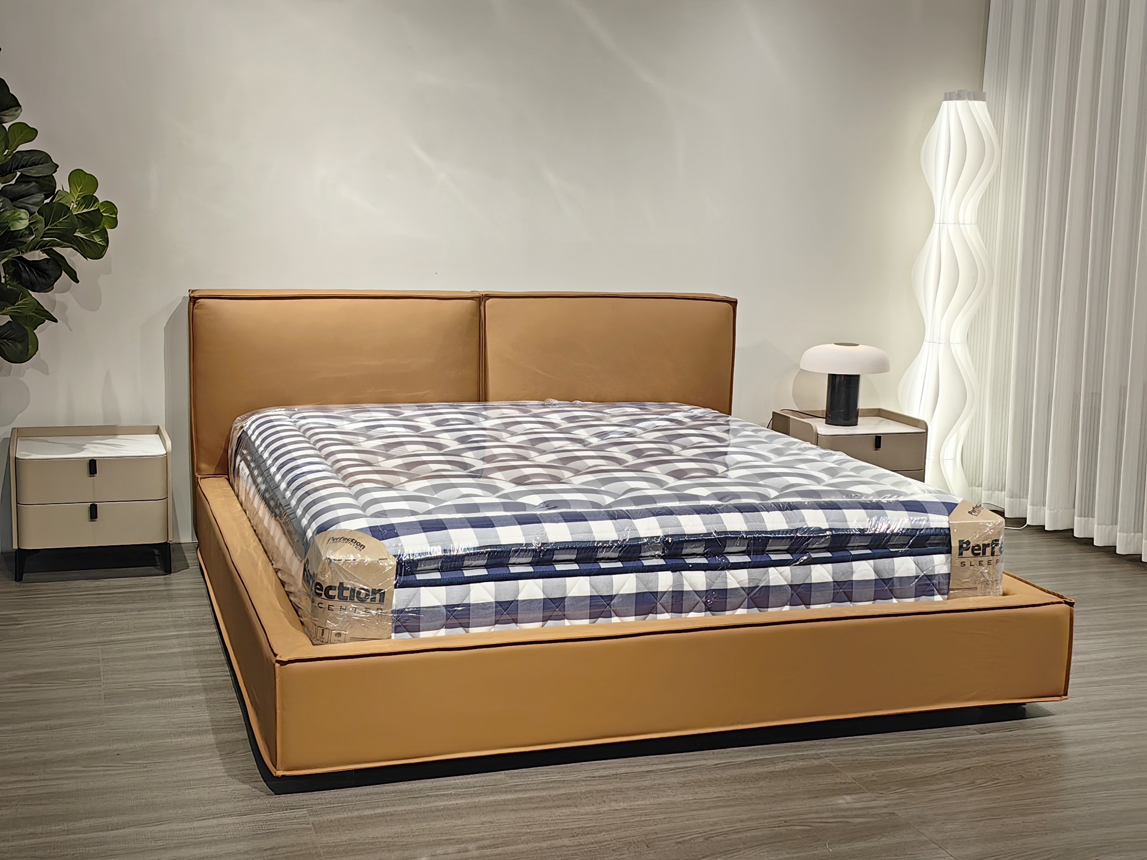 yc127豆腐快软床b极筒直皮床豆腐块双人床现代筒约主卧大床轻奢