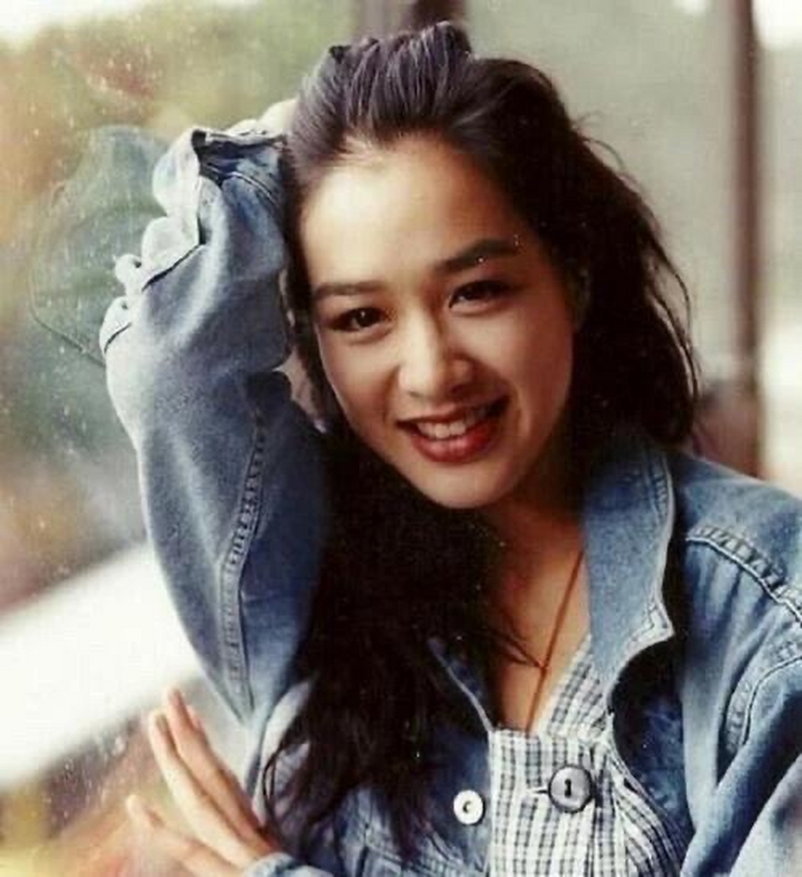 钟丽缇年轻时的照片,真的是浓颜系大美人了!