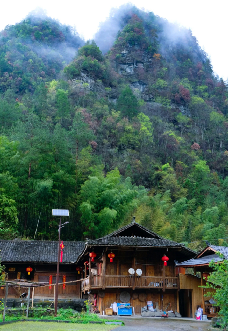 夏日避暑,重庆隐世古寨等你来,来黔江土家十三寨过一个20℃的夏天!