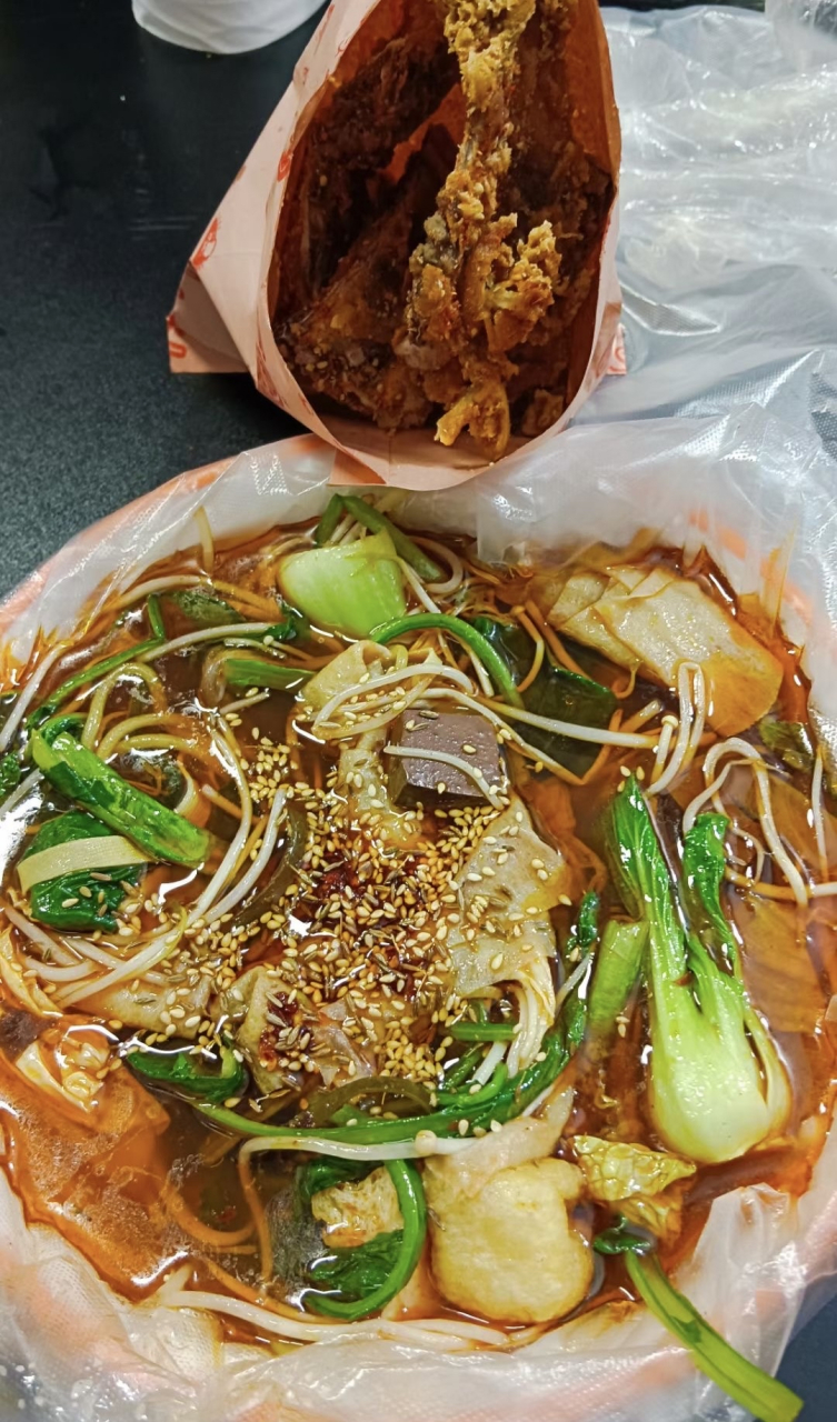 东北炸串,麻辣烫,这顿饱饱的 #动态连更挑战