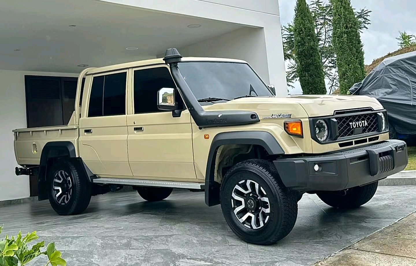 纯粹四驱驾驶乐趣!兰德酷路泽lc皮卡即将登场