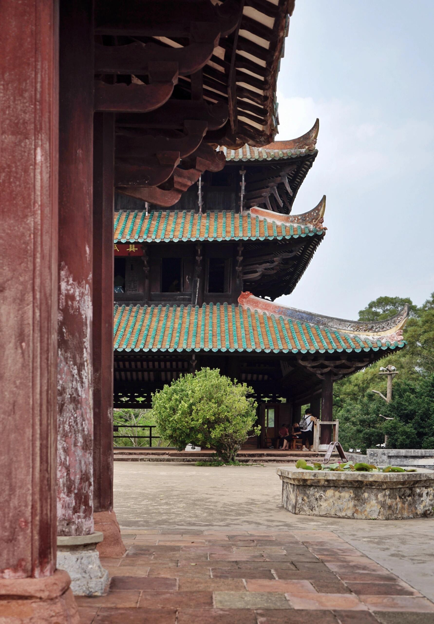 广西容县 — "杠杆式"明代阁楼:真武阁 在广东境内,古寺,古庙,古祠,古