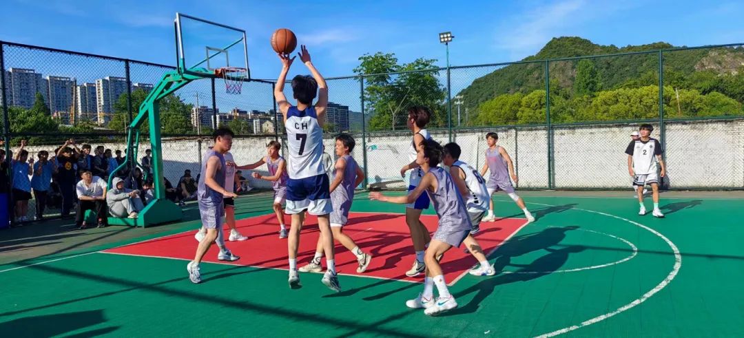 富阳小学篮球比赛（余杭区小学生篮球比赛） 富阳小学篮球比赛

（余杭区小门生
篮球比赛

）《余杭区小学生篮球比赛2020》 篮球资讯