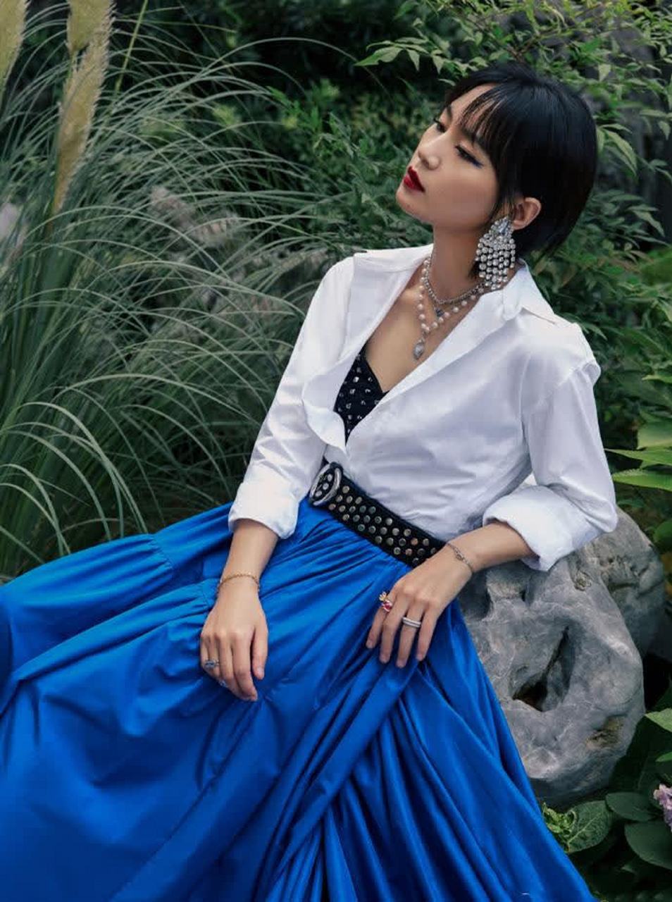 周笔畅越来越有女人味了!