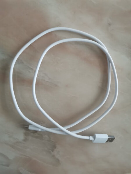 oppo数据线评测:高抗弯折,快速充电,耐用耐拉扯