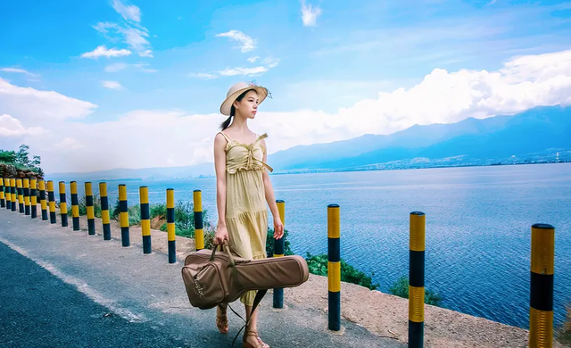 跟了2次团才知道:出门旅游,这5样东西必备,行李再多也要带上