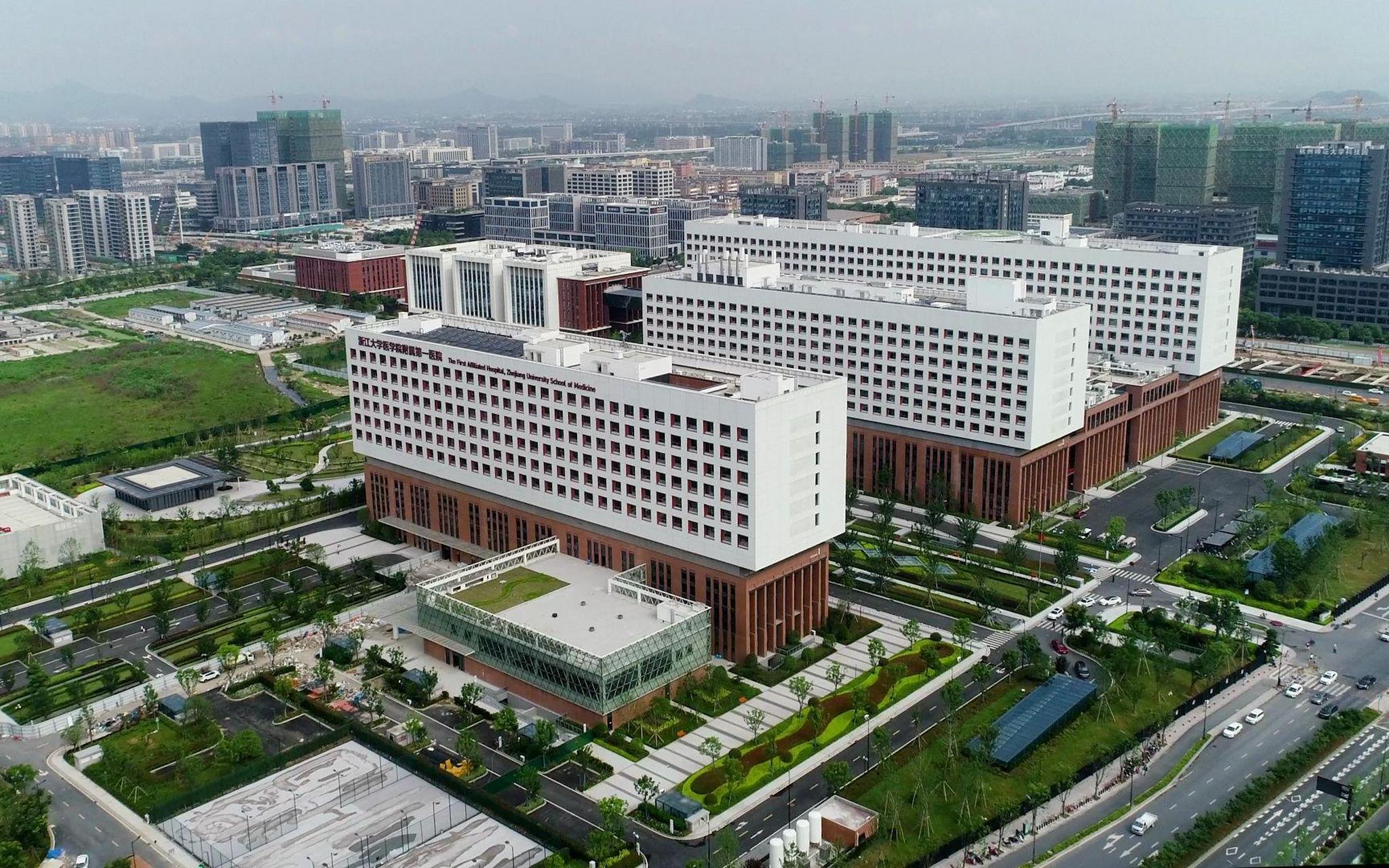 浙江医院前十强: 第十名,宁波市第二医院 第九名,浙江省台州医院 第八