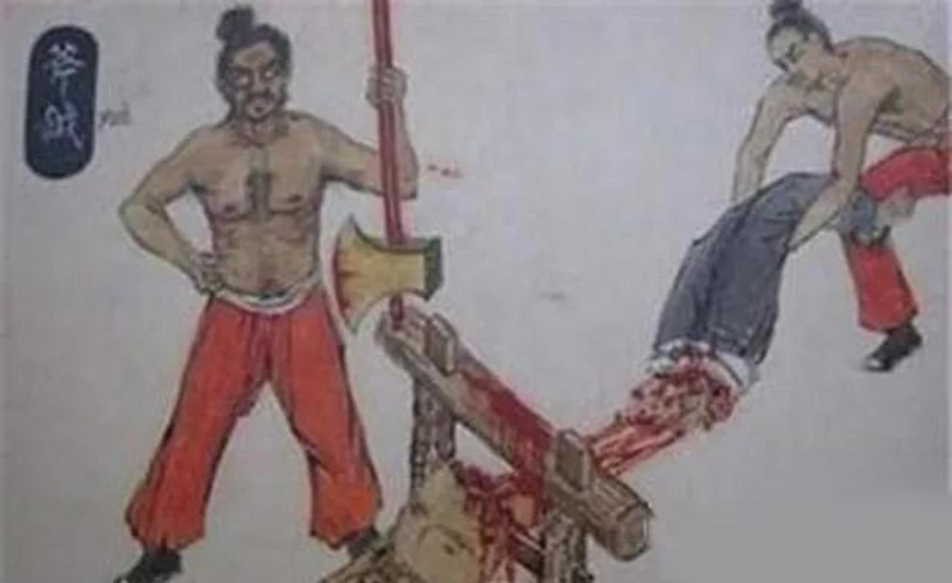 在古代,官场风云变幻莫测,一个看似光鲜亮丽的官