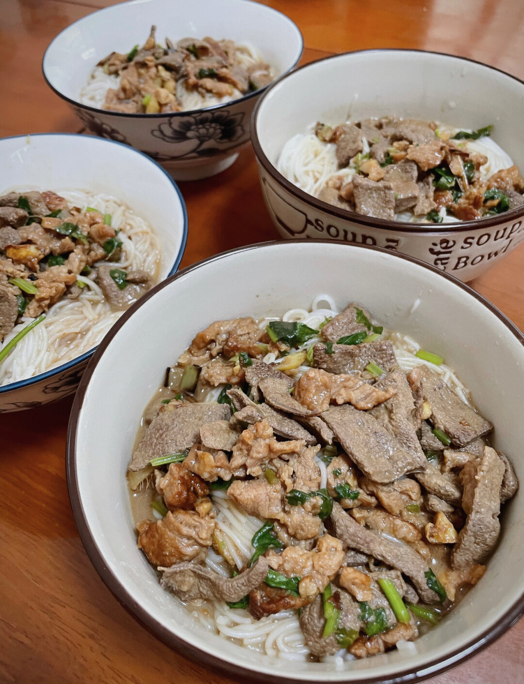 今日晚餐!猪肝瘦肉粉!菜谱!