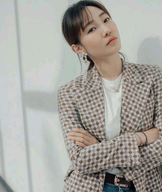 谋女郎对上京圈太子妃,周冬雨是不是下一个白百何?